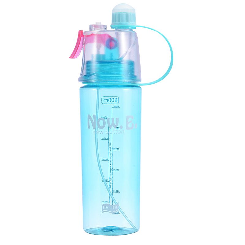 Garrafa de água esportiva em spray de plástico personalizado - 20 onças